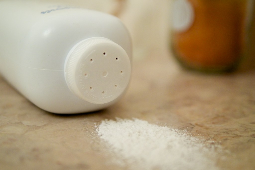 7 Ways to Use Baby Powder in Your Beauty Regimen