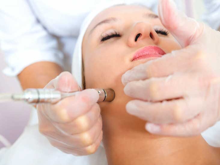 Microdermabrasion: A Treatment That Helps You Take Care of Your Clients’ Skin with Diamonds