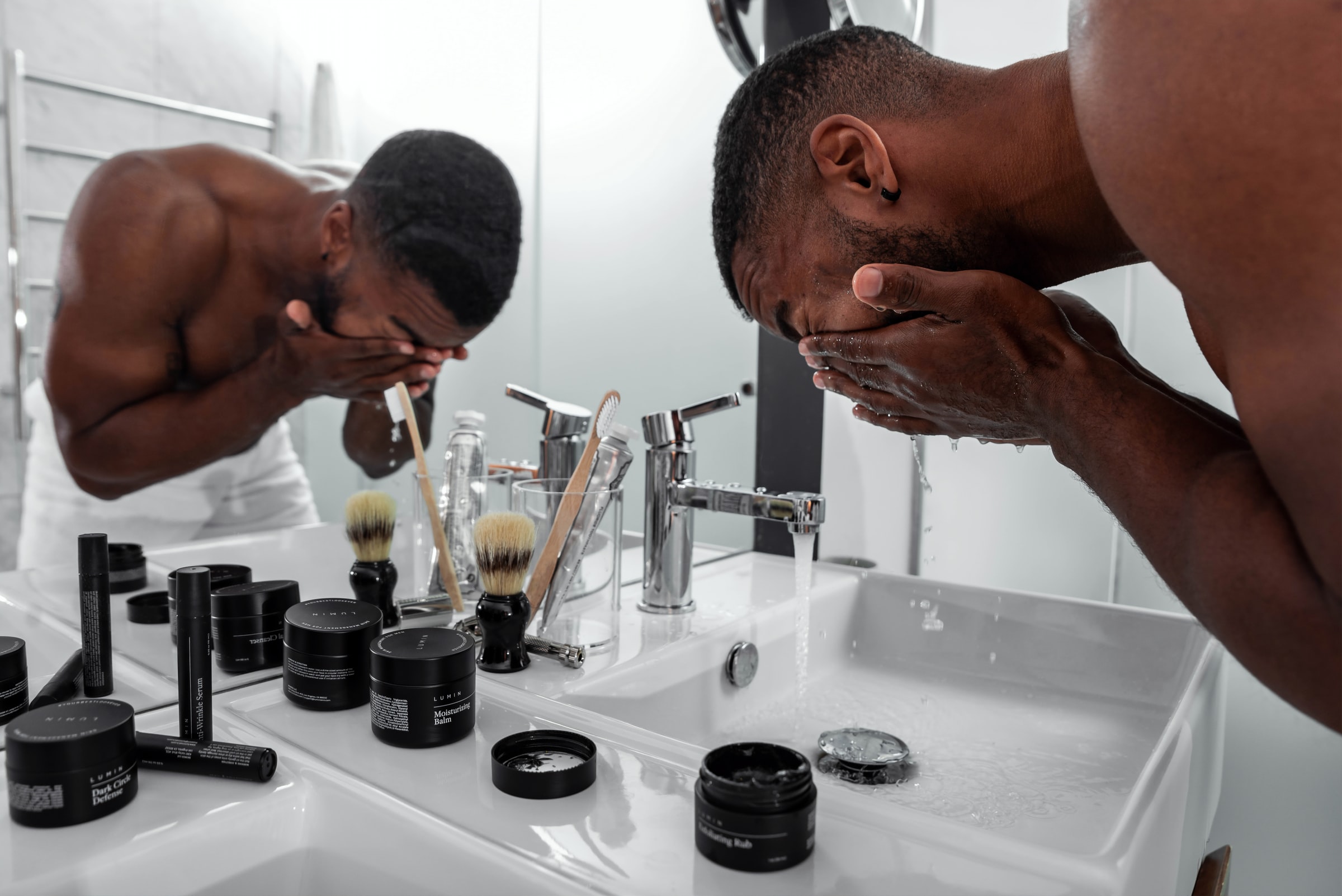 Top 5 Best Ways For Men To Started With Their Skincare Routine