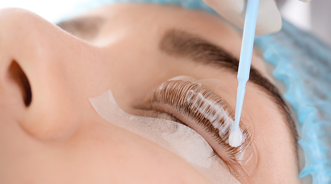 Your Guide to Gorgeous: All About Eyelash Lifts