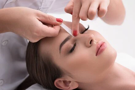 7 Steps to Achieving Perfectly Sculpted Eyebrows with Waxing